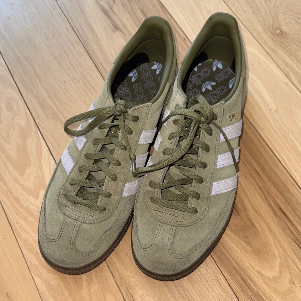 Women’s adidas spezial sambas green and purple suede shoes size 9.